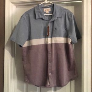 Men’s XL Penguins slim fit button down shirt